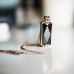 ALTRUIS_goldblacknecklace