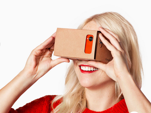 Google Cardboard Virtual Reality Viewer