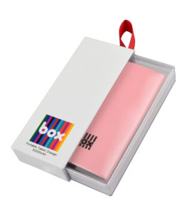 portable-tablet-charger-pink_packaging2